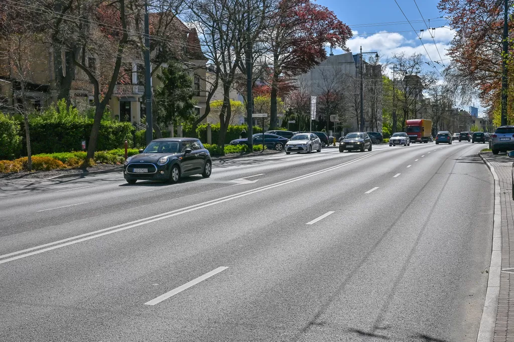 Rusza remont Alei Niepodległości – modernizacja poprawi komfort i bezpieczeństwo